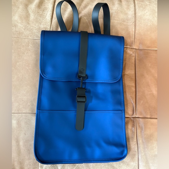 RAINS Waterproof Blue Backpack - Picture 3 of 7